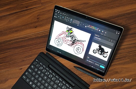 Copilot+PCのコクリエイターでAI画像生成 バイクに乗る猫 Surface Pro 11 Surfaceペン