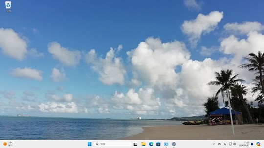 Win 11でデスクトップの壁紙、背景を好きな写真にする